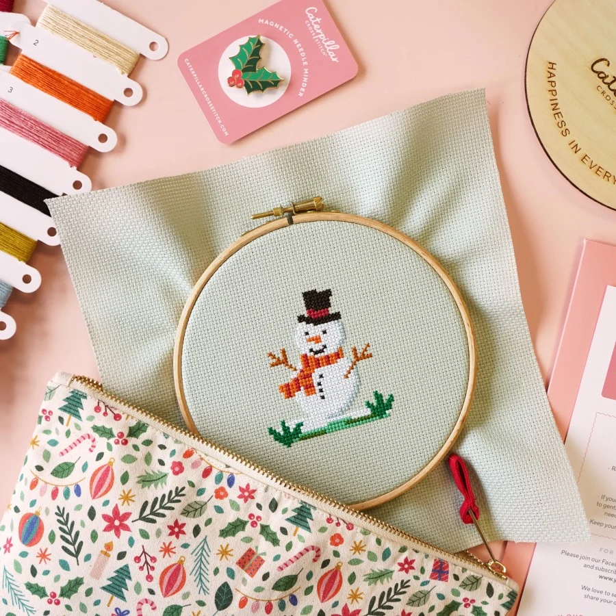 Hello Holly - Cross Stitch Kit - Image 3